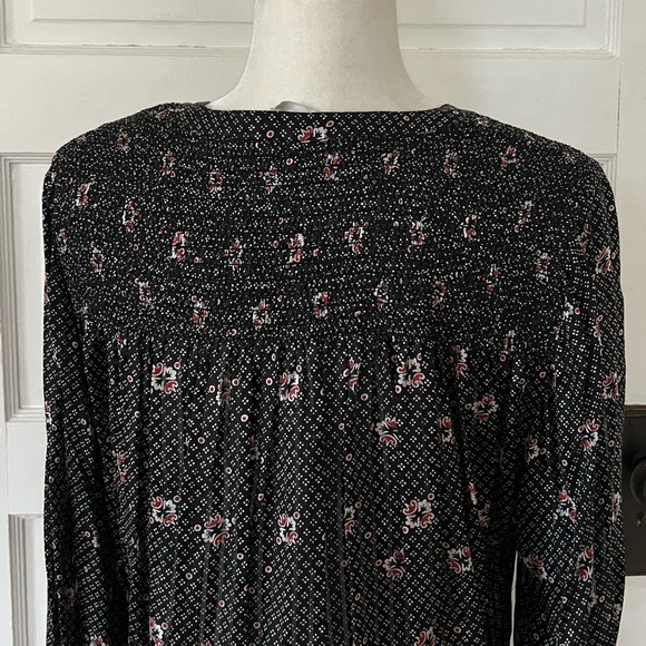 Veronica Beard | Maree Floral Bishop-Sleeve Silk Shirt - Picture 8 of 10